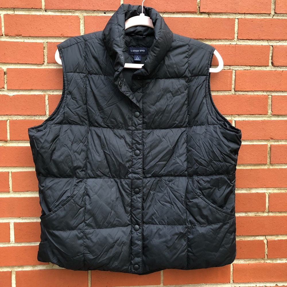 Lands’ End Black Down Puffer Vest Large EUC!